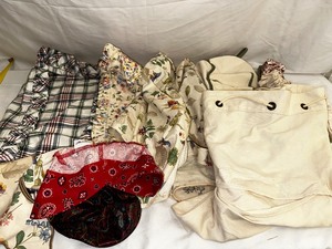 lot 237 image: Various Longaberger Fabric Liners