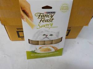 lot 46 image: 30 x 4 packs Natural Chicken in a Demi Glaze Purina Fancy Feast Savory Cat Treats retail $3 each