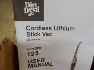 lot 67 image: Dirt Devil Cordless Lithium Stick Vac