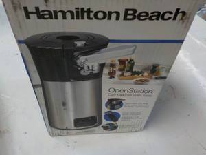 lot 81 image: Hamilton Beach Can Opener with Tools