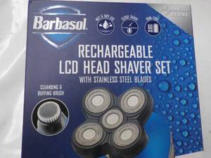 lot 87 image: Barbasol Rechargeable LCD Head Shaver Set