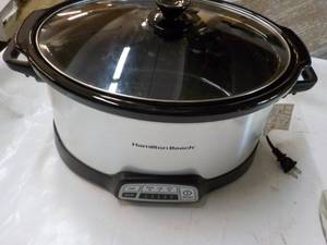 lot 92 image: Hamilton Beach Crockpot...