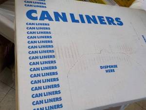 lot 95 image: 250 ct 33 Gallon Clear Trash Bags...