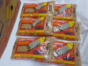 lot 138 image: 6 ct x 32 oz Bags Chef Way Brown Rice- past best date