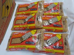 lot 141 image: 6 ct x 32 oz Bags Chef Way Brown Rice- past best date