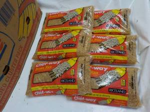 lot 143 image: 6 ct x 32 oz Bags Chef Way Brown Rice- past best date
