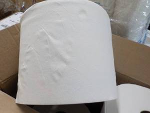 lot 203 image: Georgia Pacific SofPull Centerpull White Paper Towels