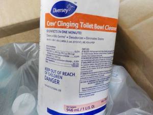 lot 221 image: 12 x Qt Bottles Diversey Crew Clinging Toilet Bowl Cleaner- some leakage
