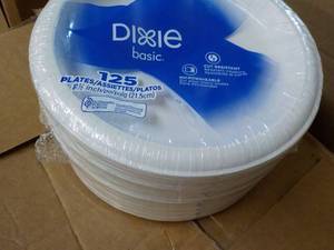 lot 226 image: Dixie 125 ct 8.5 Paper Plates...
