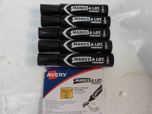 lot 281 image: 5 ct Avery Marks A lot  Large Sizes...