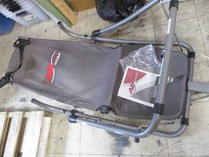 lot 30 image: AB Lounge Ultra Chair...