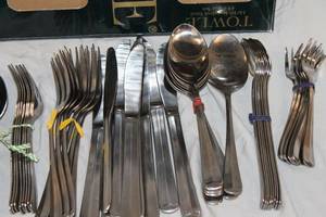 Towle Stainless Steel Flatware Set, Mixed Pieces