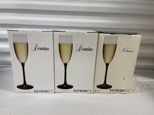 Set of 12 Luminarc Nocturne Champagne Flutes
