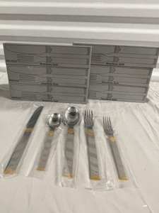 Mikasa Directions Gold Seven 5-pc Place Settings