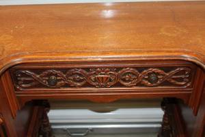 Vintage Mahogany Bedroom Furniture Set