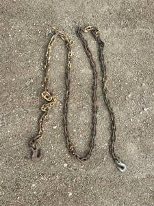 lot 34 image: Chain