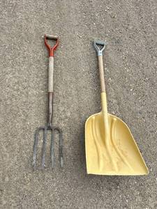 lot 54 image: Shovel & Fork