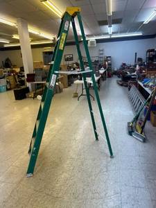 lot 73 image: 7 Davidson Step Ladder