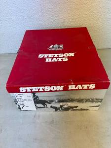 lot 123 image: Stetson Hat Size 7