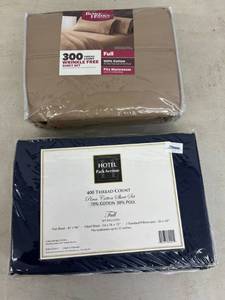lot 124 image: New Full Size Sheet Sets