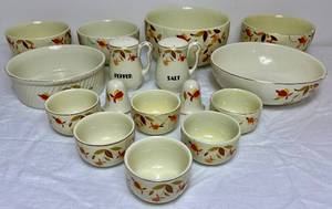 lot 95 image: Halls Superior Quality Kitchenware Jewel  Homemakers Autumn Leaf Pattern  Dishware Set