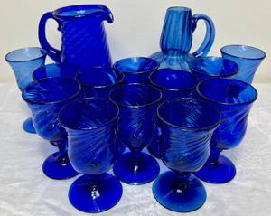 lot 109 image: Shades of Blue Hand Blown Glass Collection with Pitcher, Jug and 12 Glasses