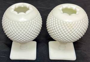 lot 131 image: Vintage Westmoreland 7 White Hobnail Milk Glass Ivy Rose Bowls - Set of 2