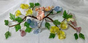lot 147 image: Murano Style Vintage Glass Floral Arrangement Centerpiece - 18L