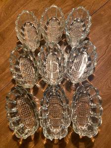 lot 217 image: Vtg Princess House Heavy Crystal Spoon or Fork Rest - Set of 9