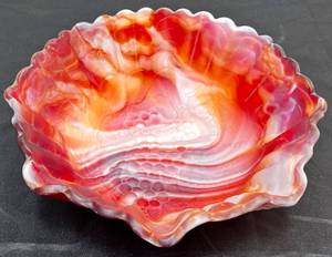 lot 144 image: Vintage Imperial Slag Glass Embossed Bowl