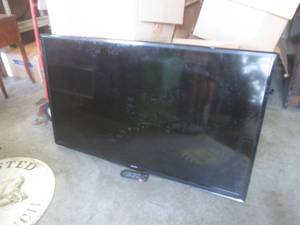 (BR1) Sharp LC-60EQ10U 60 Liquid Crystal TV with Remote - No Stand - Untested