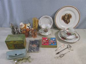 (BS) Assorted Vintage...