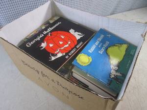 (CS) Assortment of Kids Books Some Vintage