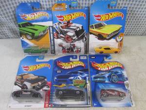 (BSB) Assorted Hot Wheels In Packaging