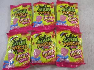 (B-3) 6 Bags Sour Patch Kids Heads 2-In-1 Best by Sept 2024