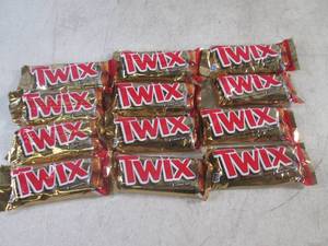 (B-3) 12 Twix Candy Bars Past Date...