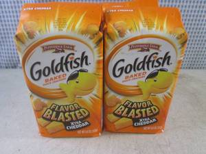 (B-3) 6 Bags of Goldfish Snack Crackers Past Date