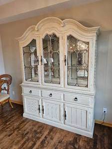 lot 15 image: French Molding Provincial China Cabinet