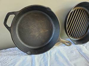 lot 156 image: 10 & 11 Cast Iron Skillets