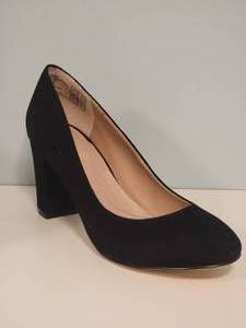 lot 36B image: Lands End Elegant Black Heels - Size 8.5