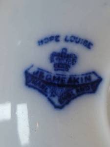 lot 158 image: Classic English Royal Blue Porcelain Plate Collection - (9)