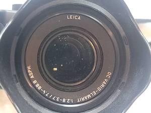 lot 35 image: Panasonic Lumix DMC-FZ30PP Digital Camera - Leica 12.8-3.7  7.4-8.88 ASPH.