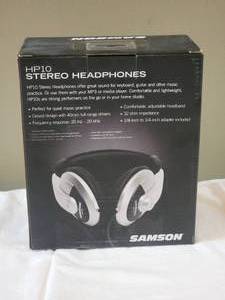 lot 168 image: Samson HP10 Stereo Headphones