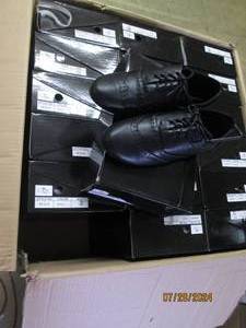 lot 206 image: case of 18 pairs of new shoes sizes 6-7-8-9-10