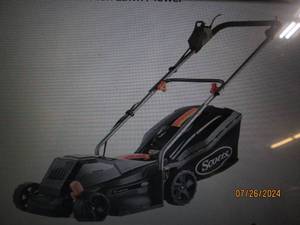 lot 3 image: Scotts 14 20V Lithium-Ion Lawn Mower