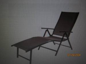 lot 7 image: Folding Adjustable Chaise Lounge Chair
