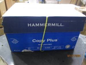 lot 39 image: case of hammermill copy plus 8.5 x 11 inch printer paper 5,000 sheets