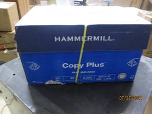 lot 40 image: case of hammermill copy plus 8.5 x 11 inch printer paper 5,000 sheets