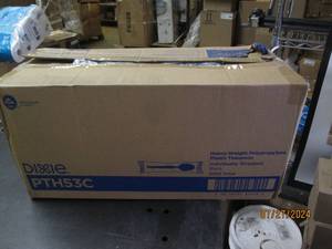 lot 69 image: case of dixie havy weight plastic black spoons 1000 in case