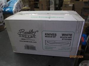 lot 85 image: case of berkley white knives medium 1000 in case
